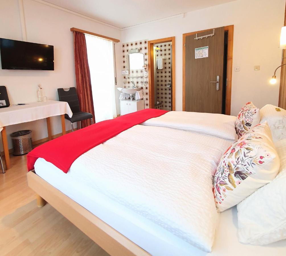 Hotel-Restaurant Grina Simplon Екстериор снимка